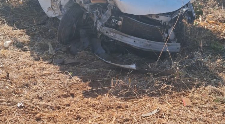 Gestante e acompanhante que eram transportados  por ambulância, morrem após grave acidente na GO-118 .