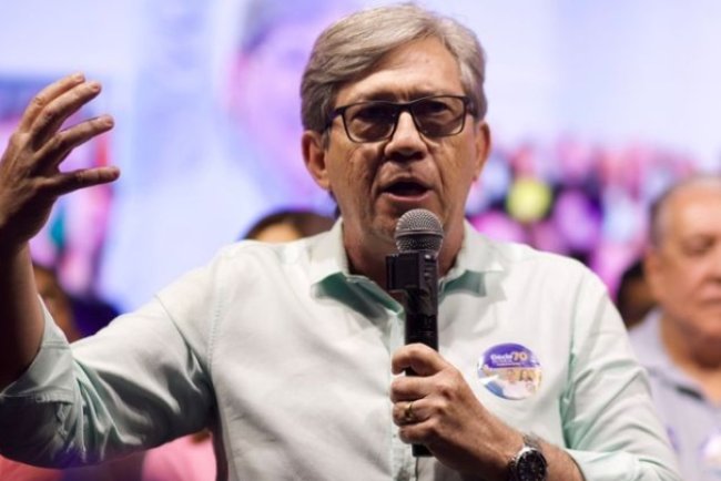 Pesquisa TV-Record, mostra empate entre o candidato Décio do Ideal e Delegada Fernanda, em Formosa-Go.