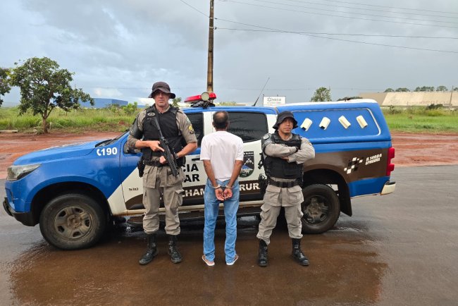 Patrulha Rural prende foragido da justiça acusado de praticar estupro de vulnerável em Formosa-Go.