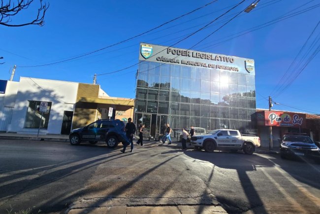 Operação do Ministério Público na Câmara Municipal de Formosa-Go.