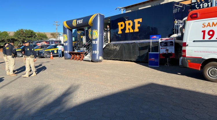 Polícia Rodoviária Federal realiza ação COMANDO DE SAÚDE na BR-20.