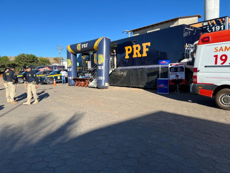 Polícia Rodoviária Federal realiza ação COMANDO DE SAÚDE na BR-20.