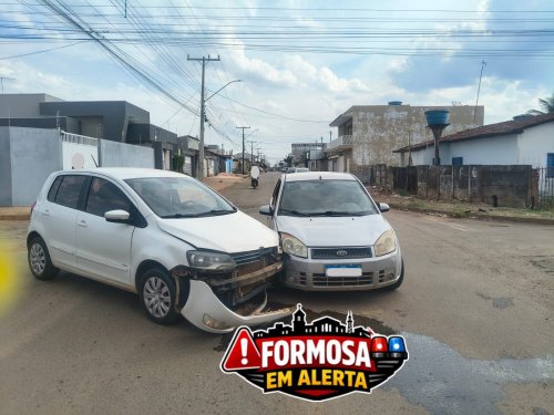 GUARDA MUNICIPAL ATENDE SINISTRO DE TRÂNSITO NO SETOR FORMOSINHA, EM FORMOSA